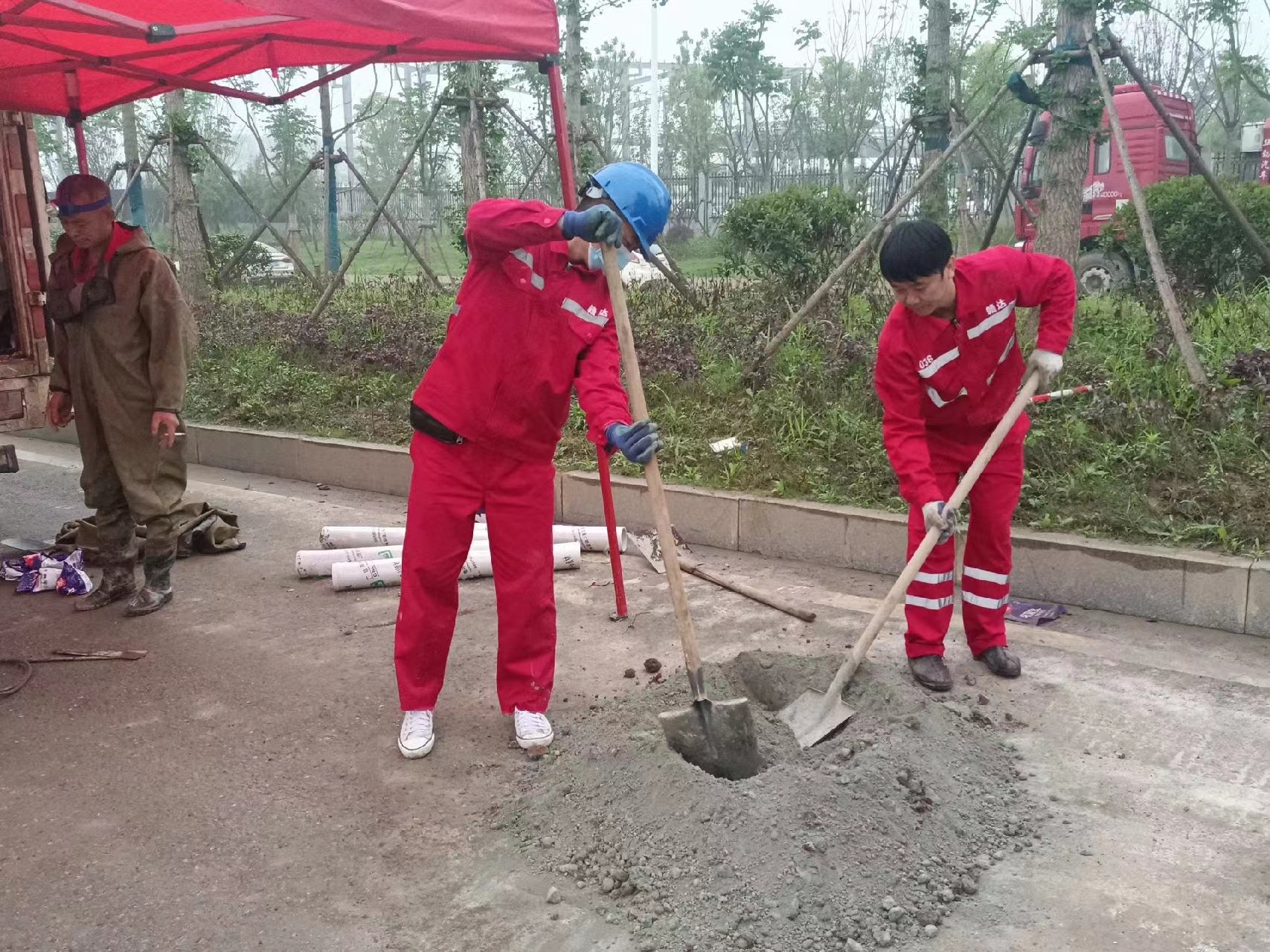 沁园街道管道疏通哪家好】及时进行市政管道清淤